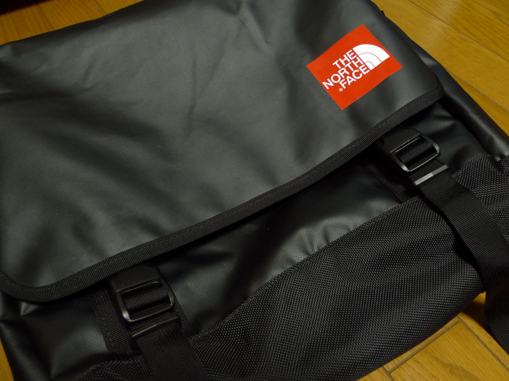 メッセンジャーバッグ＠THE NORTH FACE